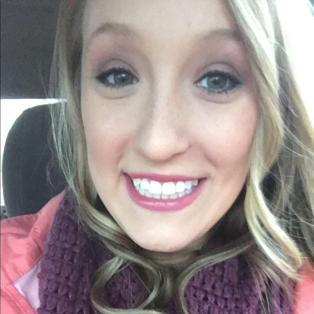 Meet your Posher, Brittany